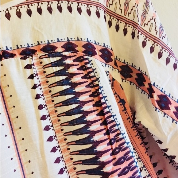 NWT Embroidered Top Oversized Long Sleeves Blouse - Picture 2 of 8